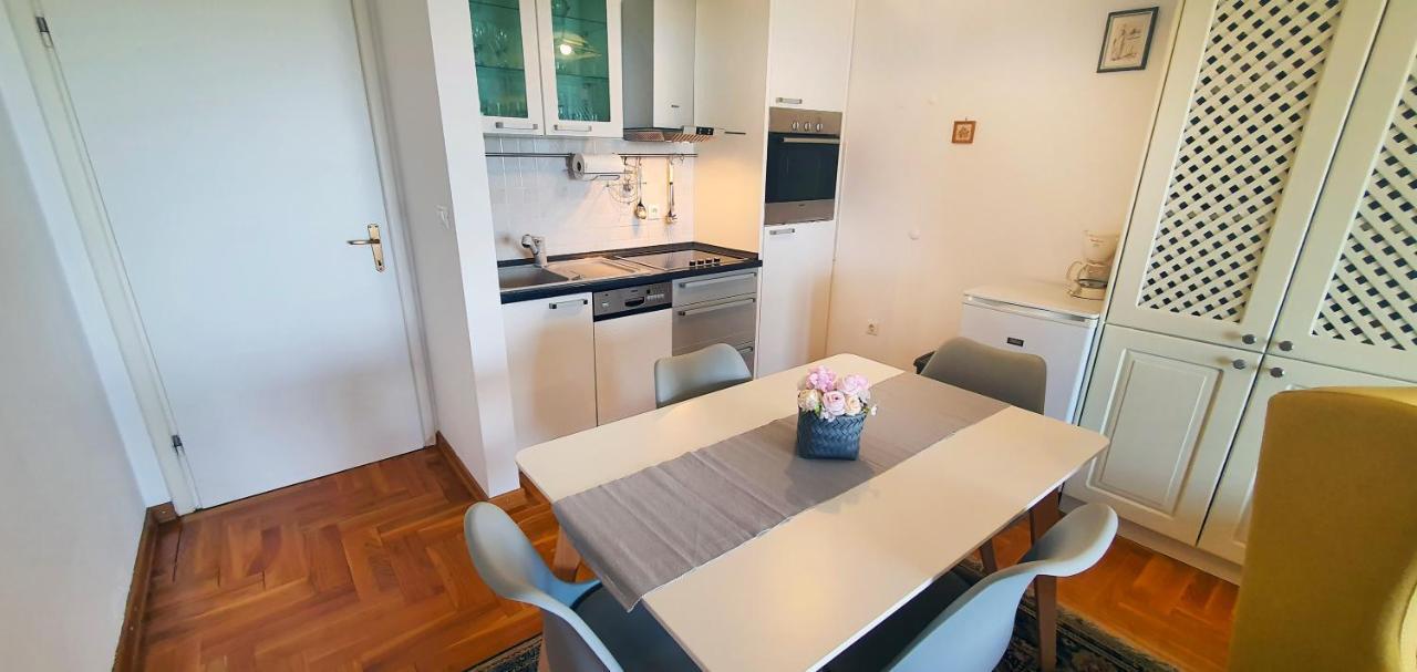 Panorama Apartamento Tar-Vabriga Exterior foto